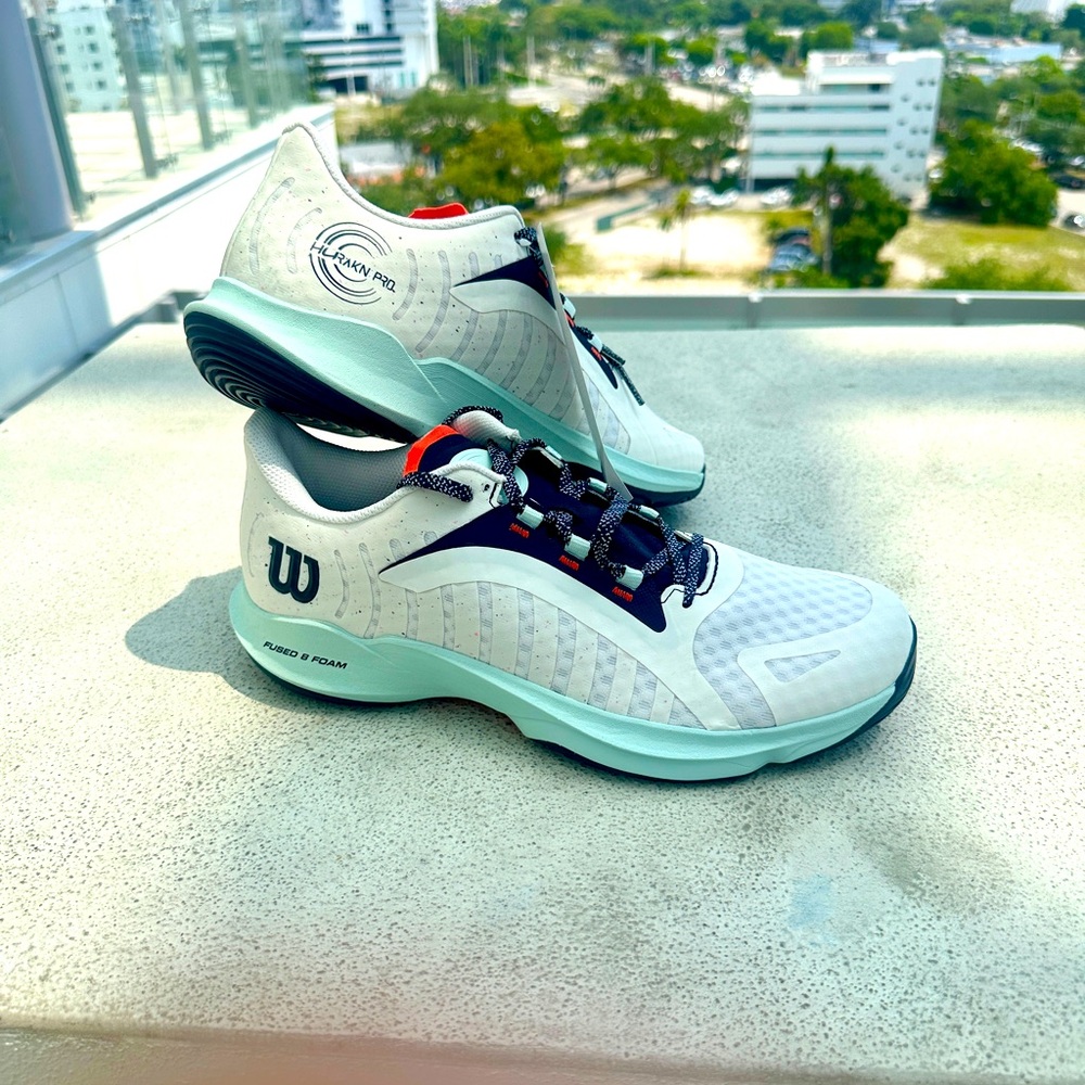 Wilson HURAKN Pro Men's tennis/padel/pickleball Shoe, size 9,5